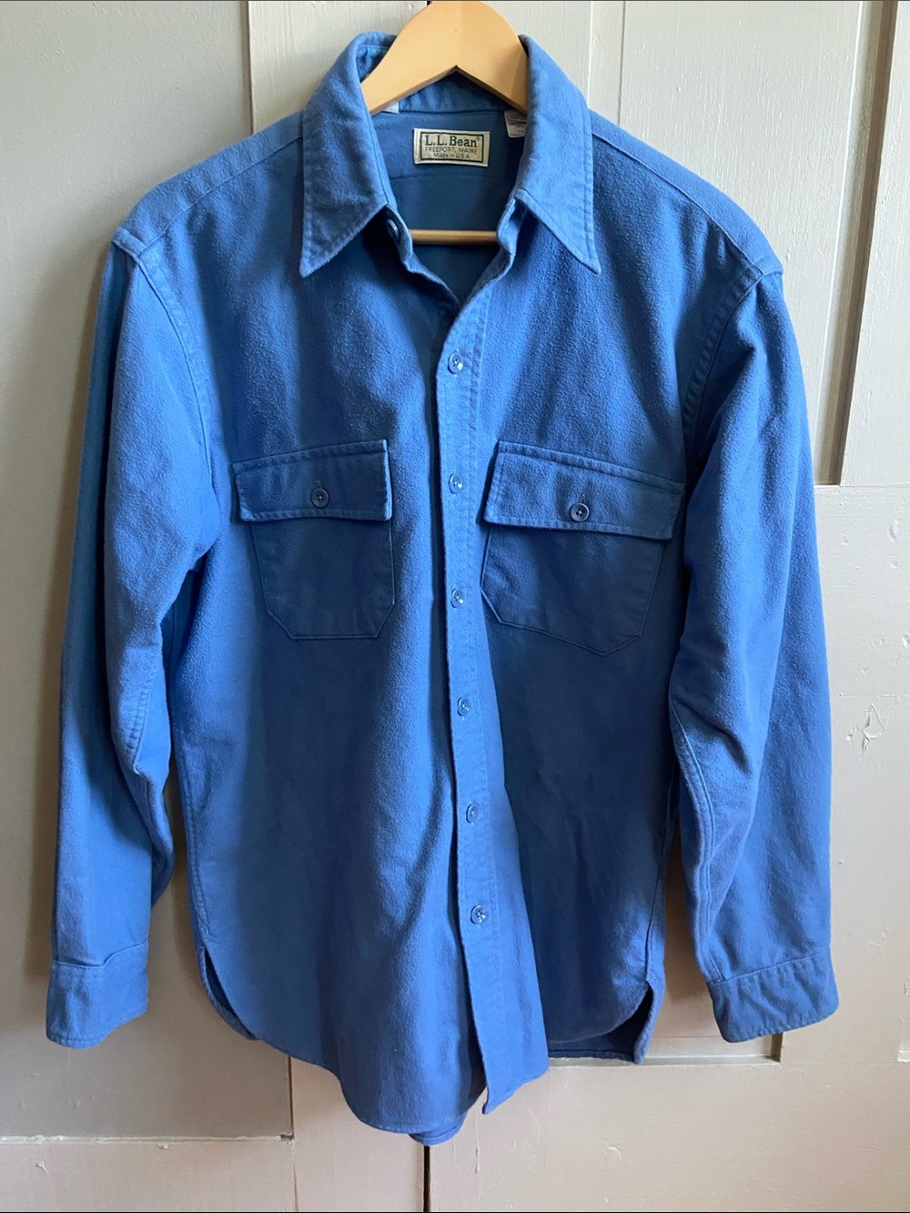 L.L. Bean Men's Light Blue Long-Sleeve Button-Down Shirt